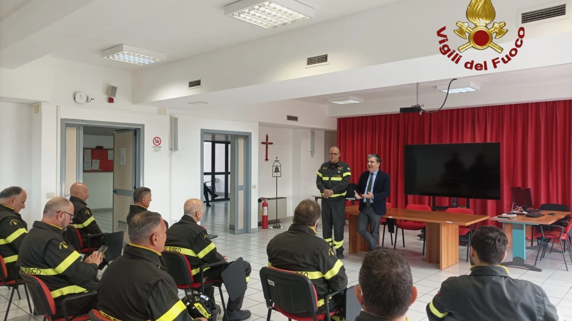 Il Prefetto Montella visita il Comando Provinciale dei Vigili del Fuoco di Isernia.